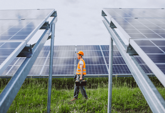 SAAS AND MOBILE SOLUTIONS FOR SOLAR ENERGY MANAGEMENT